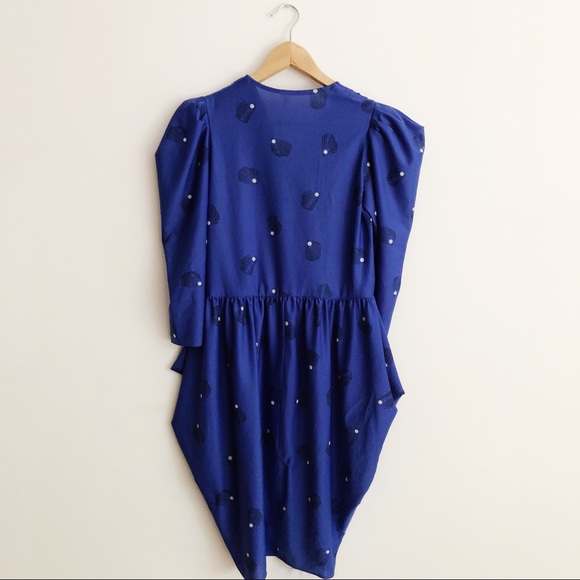 VINTAGE 🎙 Peplum-Style Oyster Dress - Picture 2 of 7